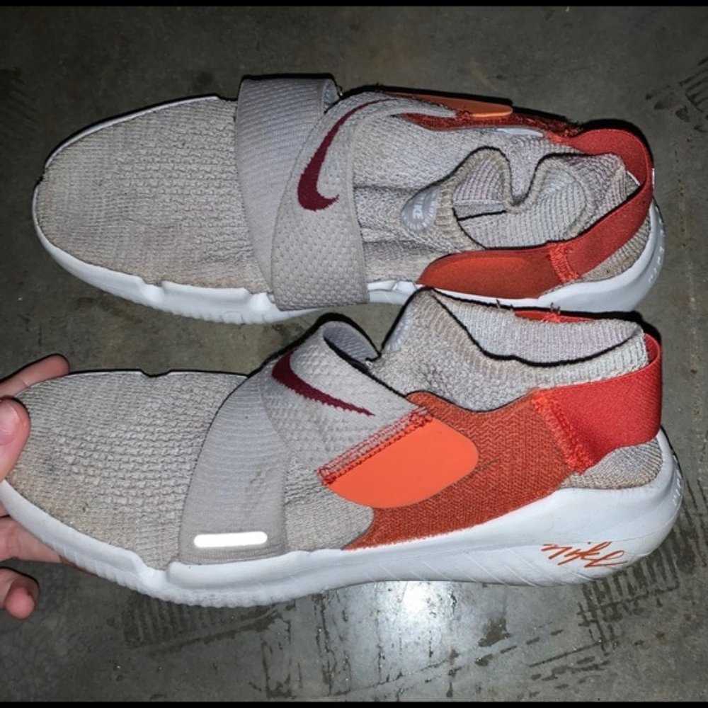 NIKE FREE RN MOTION Size 7 1/2